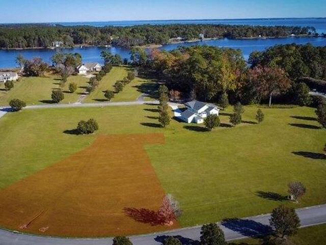 Land for sale in Arapahoe, North Carolina