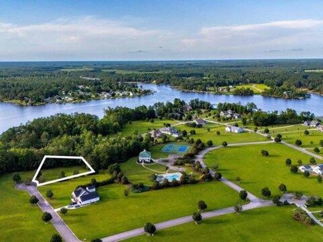 Land for sale in Arapahoe, North Carolina