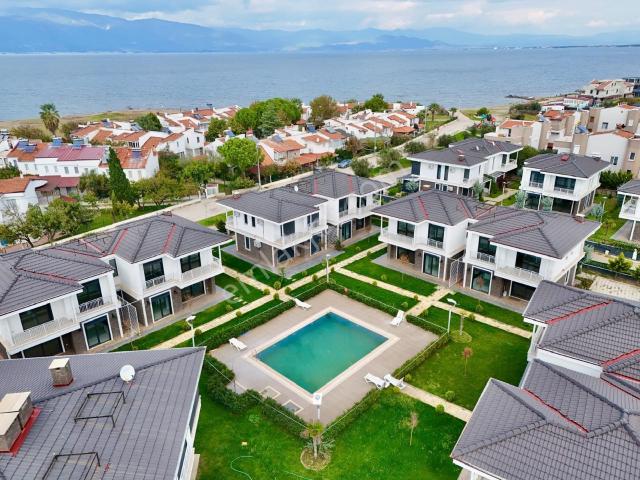 Burhaniye, Balikesir içerisinde satılık Villa