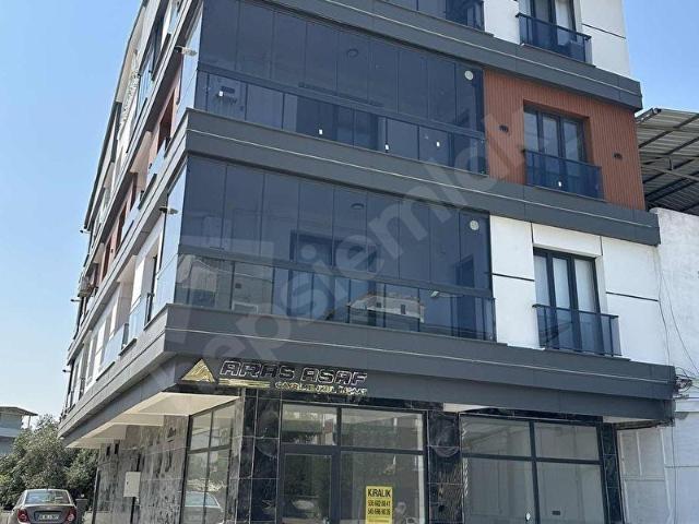Akhisar, Manisa içerisinde satılık Dükkan