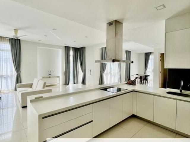 Condominium for rent in Kenny Hills
