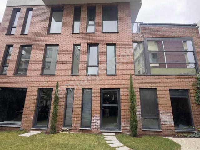 Uşak Merkez, Uşak içerisinde kiralık Ofis