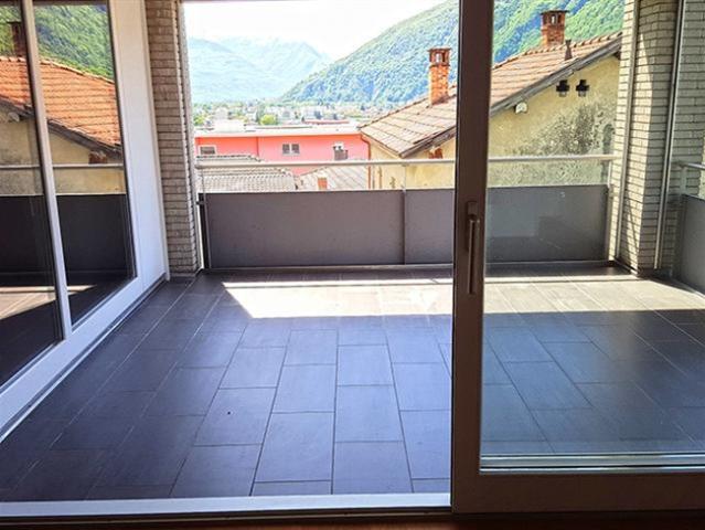 Wohnung kaufen in Arbedo-Castione, Tessin