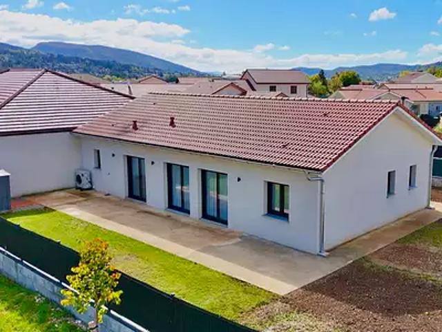 Maison vente à Nantua, Arbent