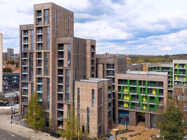 Apartment for rent in Colindale, Greater London