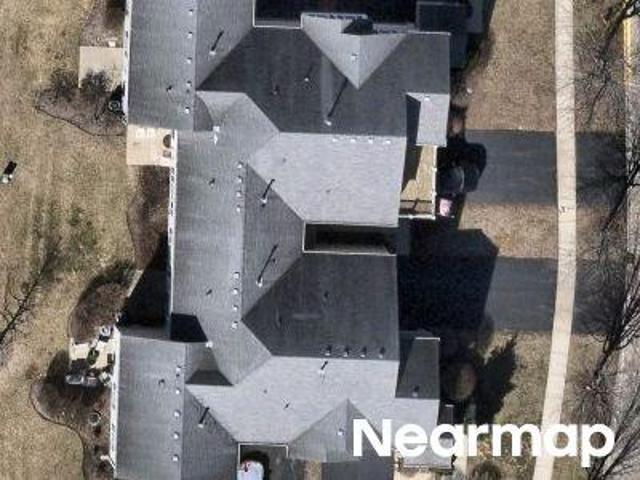 Condo for sale in Mchenry, Illinois