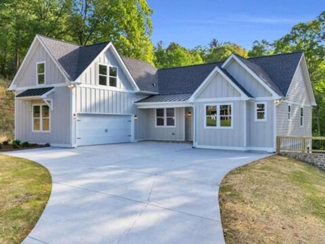 House for sale in Blairsville