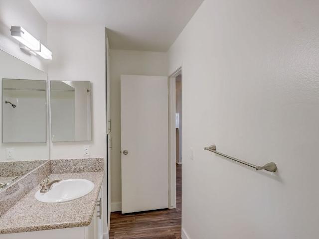 Apartment for rent in Upland, California