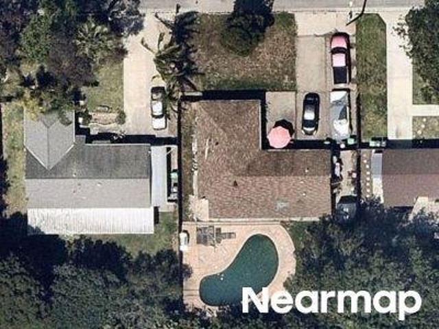 House for sale in Costa Mesa