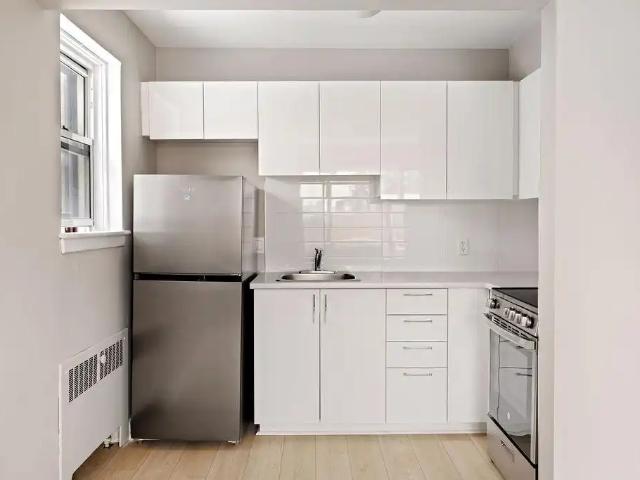 Apartment for rent in Mulhurst Bay, Ontario