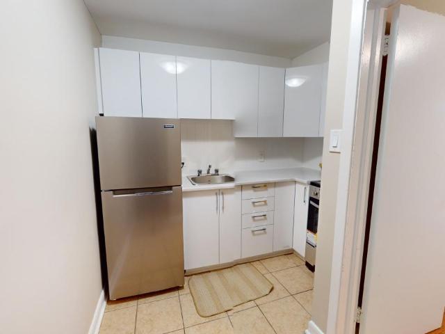 Apartment for rent in Mulhurst Bay, Ontario