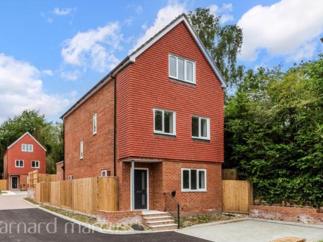 Apartment for sale in Sanderstead, Sanderstead