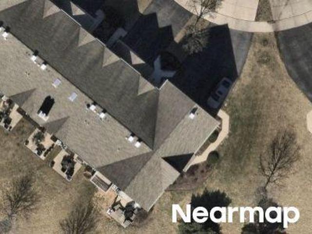 Townhouse for sale in Lombard, Illinois