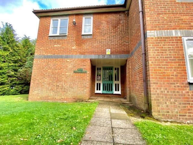 Apartment for rent in Slough