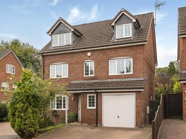 House for sale in Kenilworth, Warwick