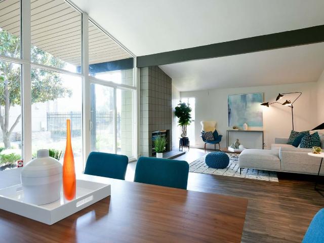 Apartment for rent in California
