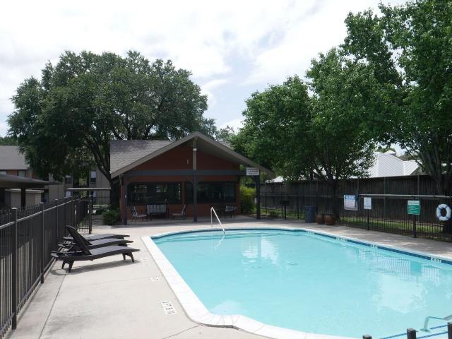 Apartment for rent in Kendall, Texas