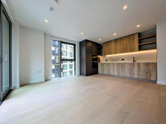 Apartment for rent in Elephant and Castle, Greater London