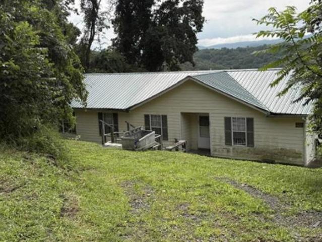 House for sale in Oak Hill, Fayette County