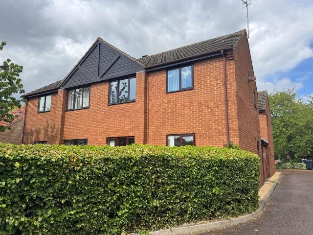 Apartment for rent in Chesterton, Arbury