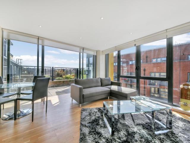 Apartment for rent in Old Kent Road, Greater London