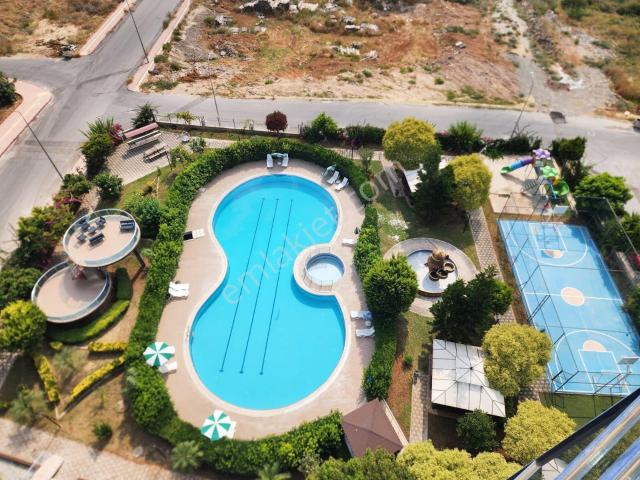 Yenişehir, Mersin içerisinde satılık mülk