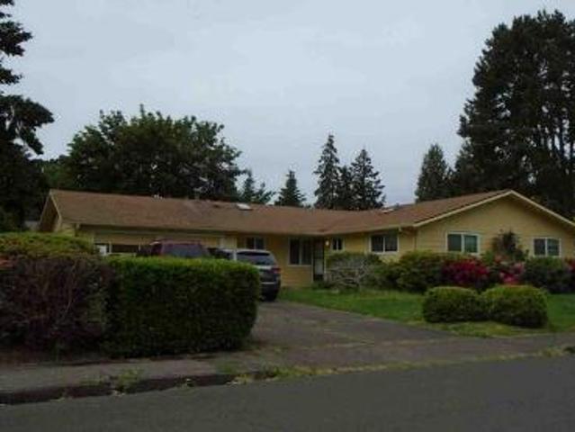 House for sale in Oregonia