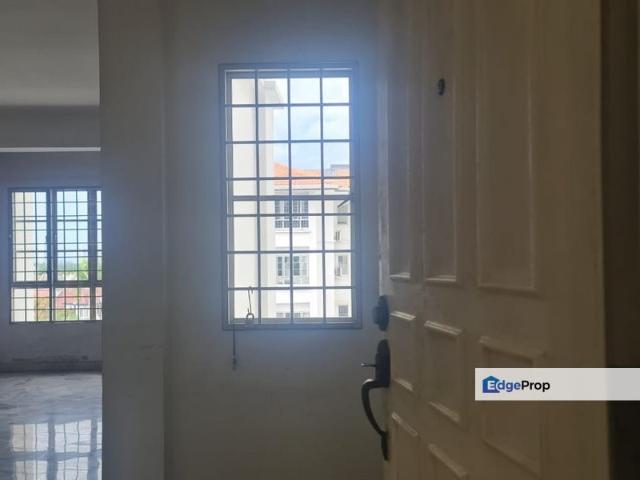 Condominium for sale in Petaling, Subang Jaya