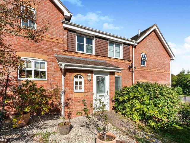 House for rent in Hounsome Fields, Priest Down