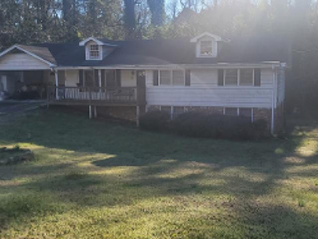 House for sale in Lilburn, Georgia