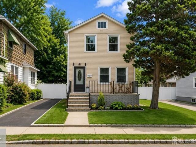 House for sale in Union, Union County
