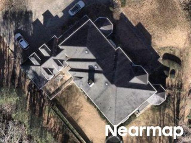 House for sale in Lilburn, Georgia