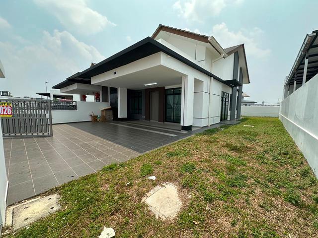 Residential House for rent in Kulai