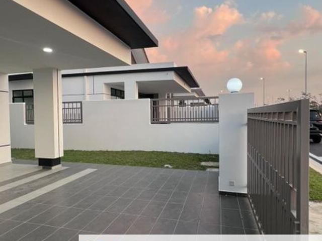 House for rent in Bandar Putra Kulai, Kulai
