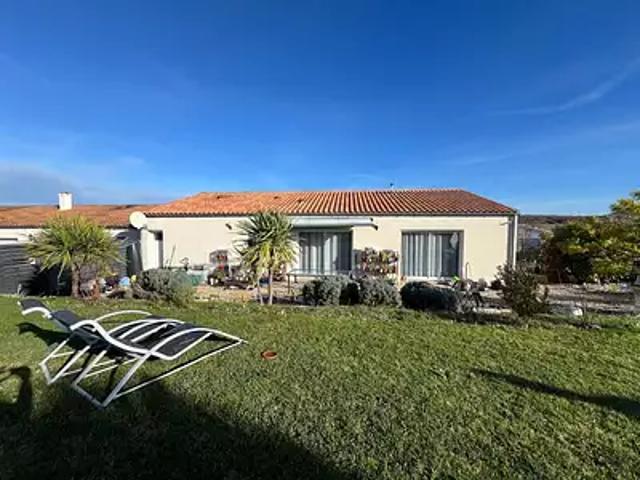 Maison vente à Saintes, Arces