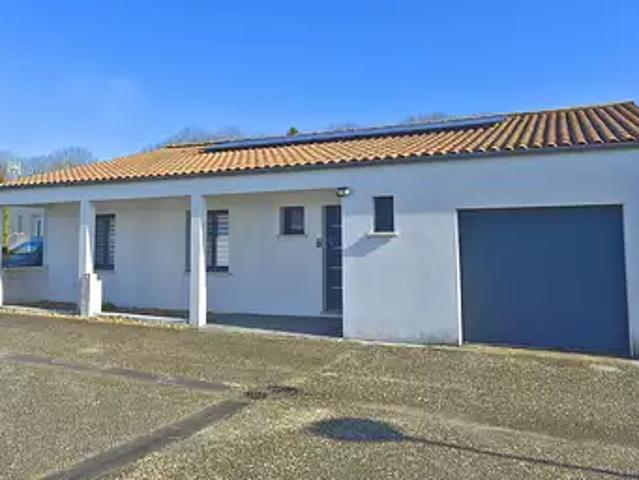 Maison vente à Saintes, Arces