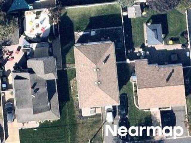House for sale in Avenel, New Jersey