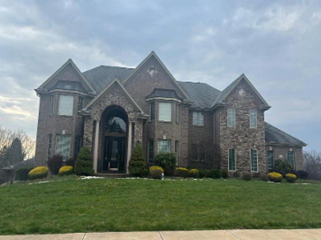 House for sale in Bradfordwoods, Pennsylvania