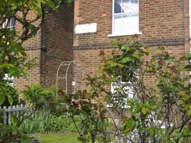 House for rent in Blenheim Gardens Estate, Greater London