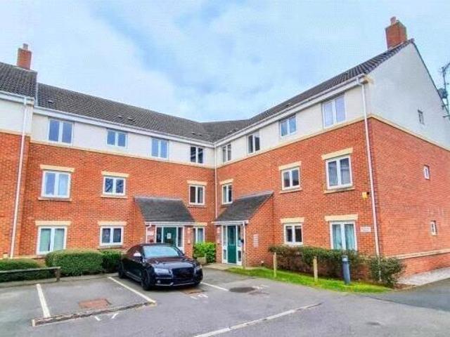 House for sale in Loundsley Green, East Midlands