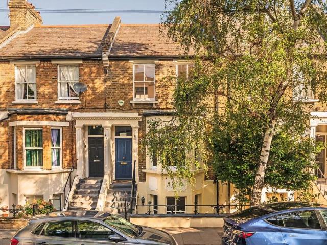 House for rent in West Kensington, Greater London
