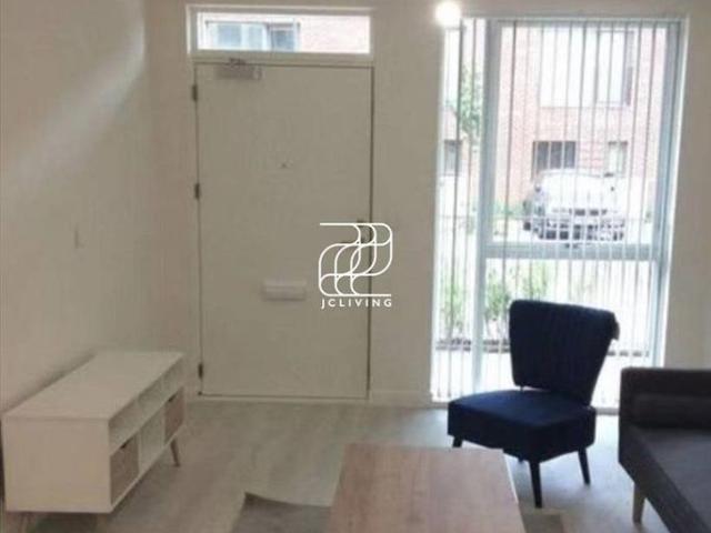 Apartment for rent in Harrow On The Hill, Greater London