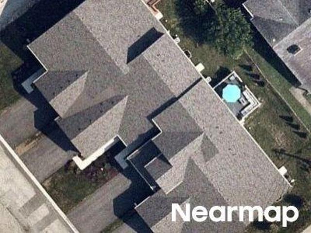 Townhouse for sale in Willow Springs