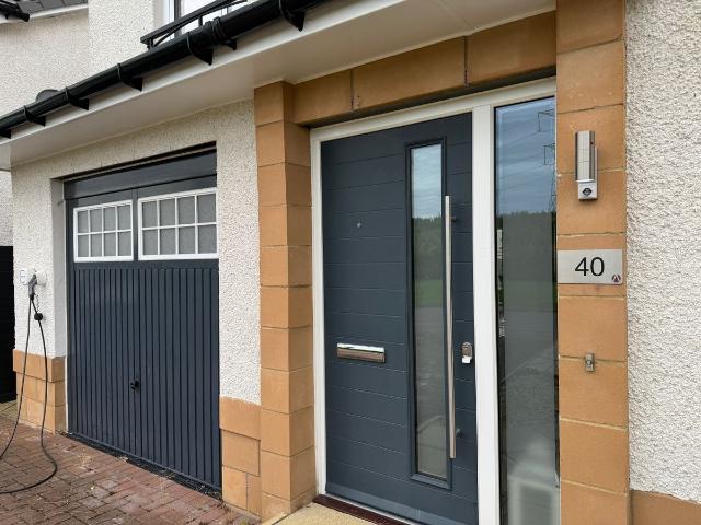 House for rent in Newarthill, Scotland