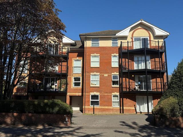 Apartment for rent in Bedford Place, Southampton