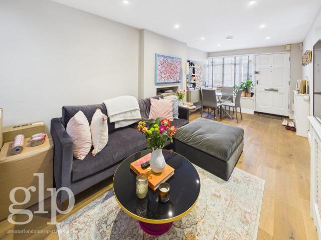 Apartment for rent in Paddington, Greater London