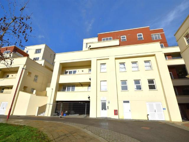 Apartment for rent in St Leonards Green, Guestling Green