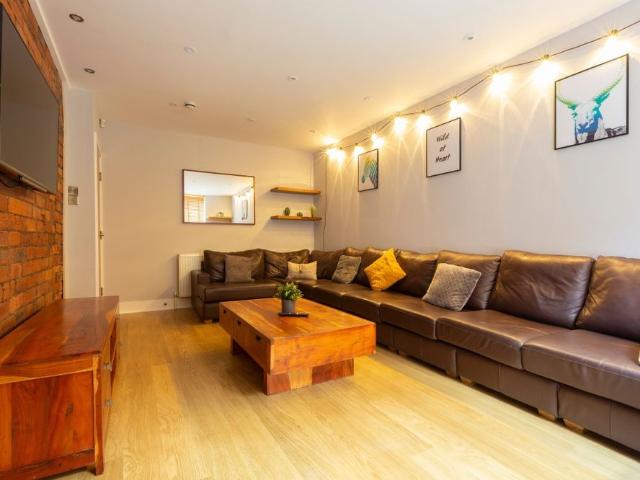 House for rent in Woodhouse, West Yorkshire