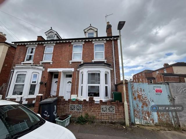 House for rent in Kings Barton, Gloucester