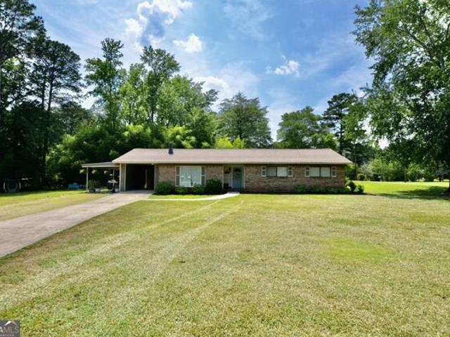 House for sale in Pine Mountain